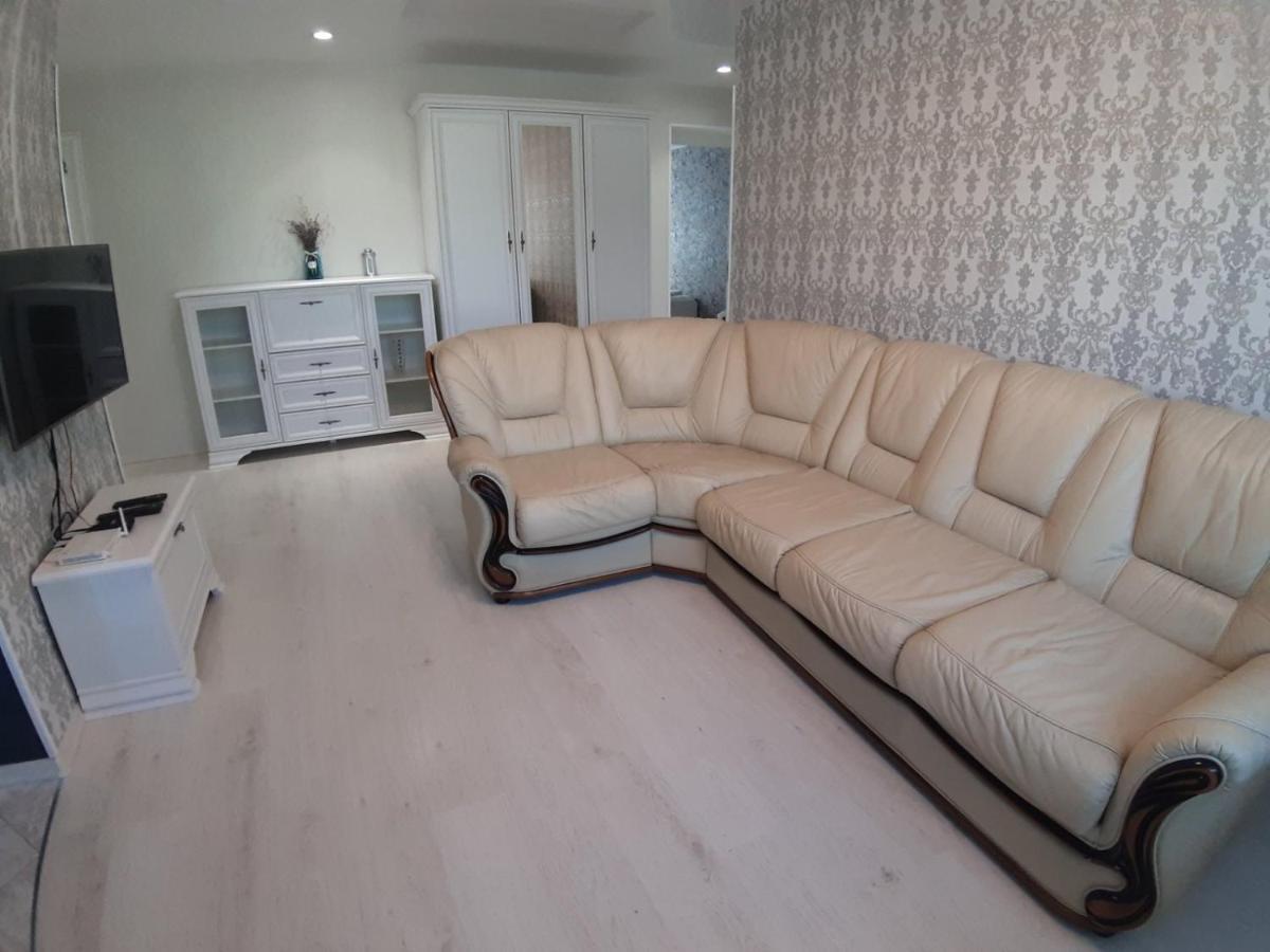 Appartment New In Center Могилів Екстер'єр фото